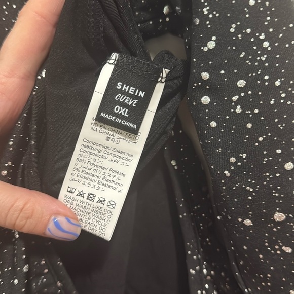 Black Long sleeve Bodysuit - Picture 5 of 5